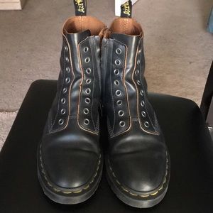 doc martens laceless
